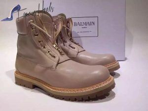 Balmain boots beige